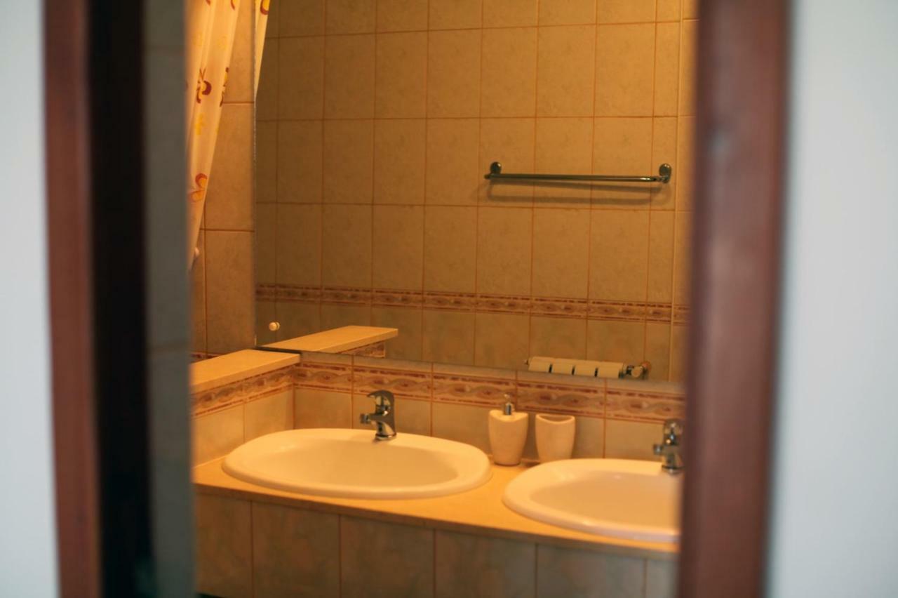 Jacob'S Hotell Constanţa Exteriör bild
