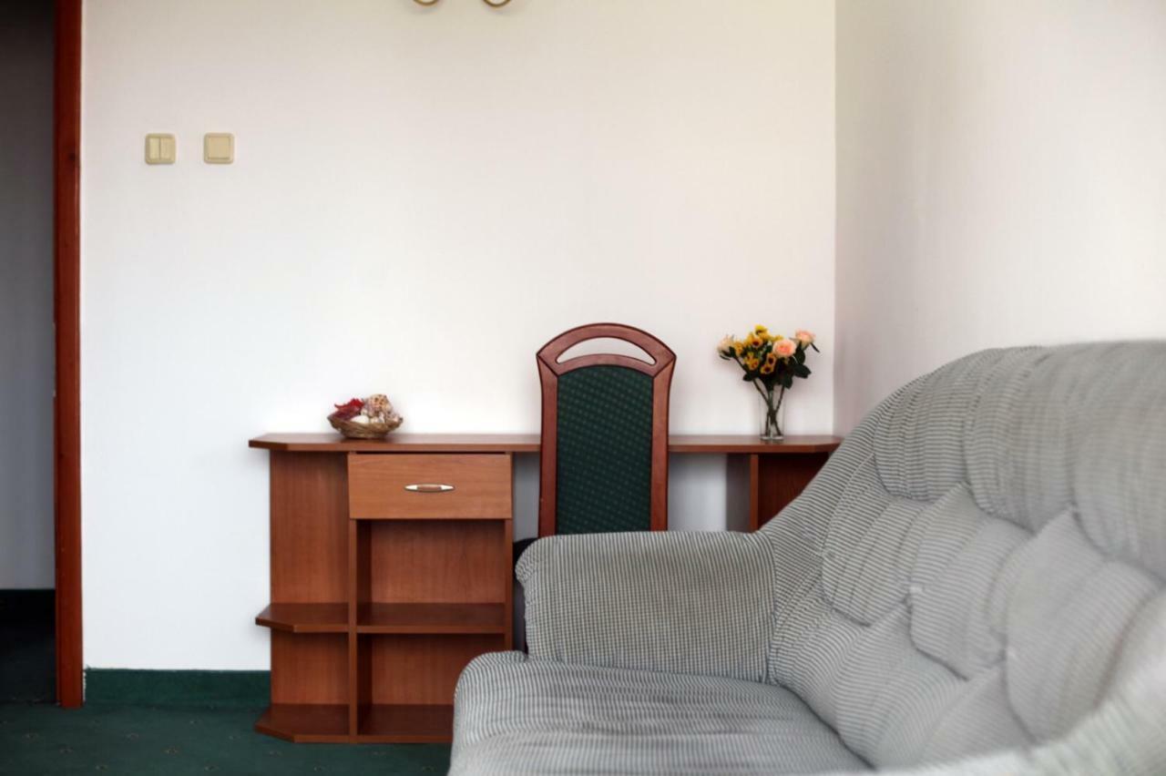 Jacob'S Hotell Constanţa Exteriör bild